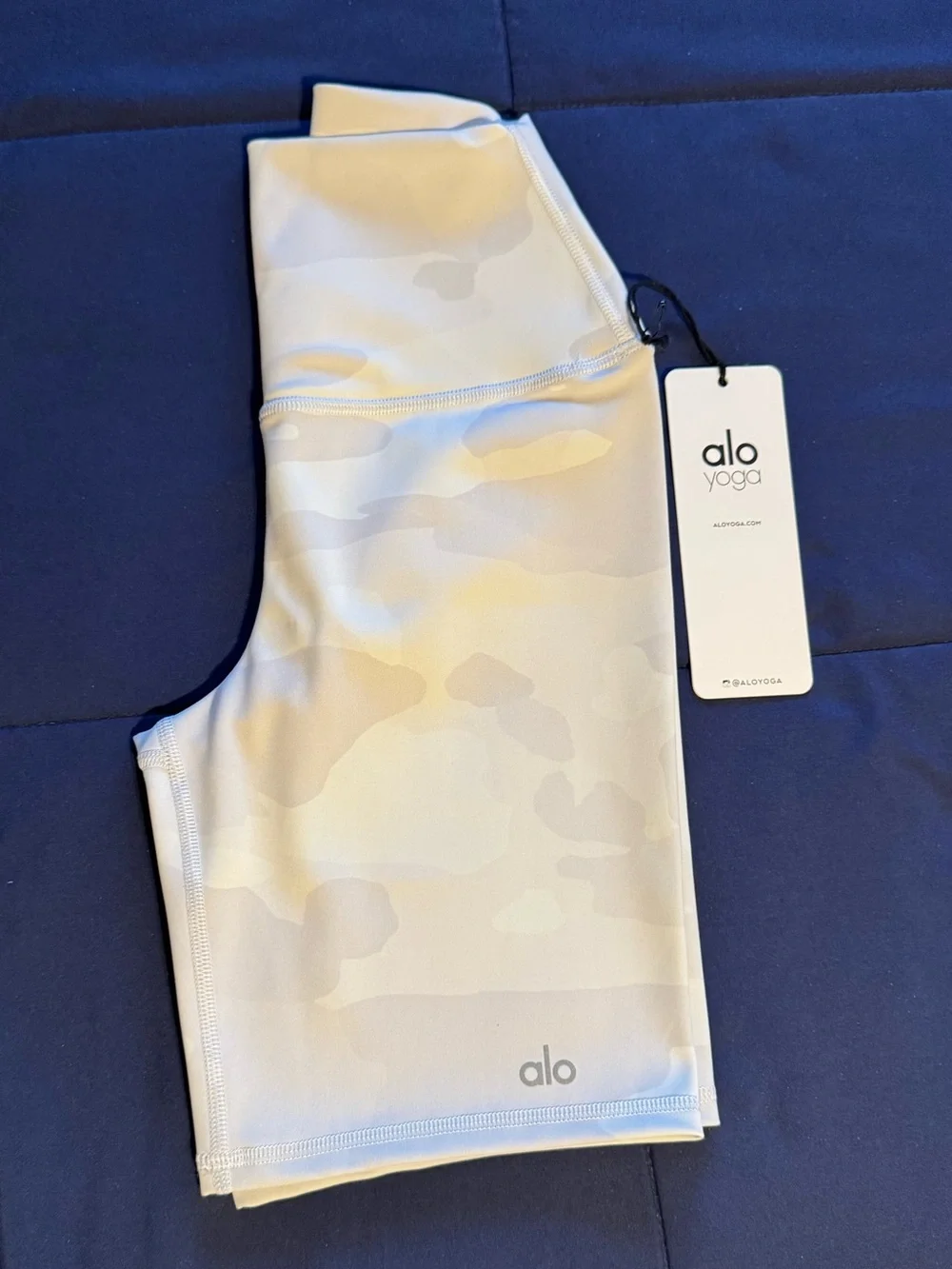 ALO Yoga authentic alo